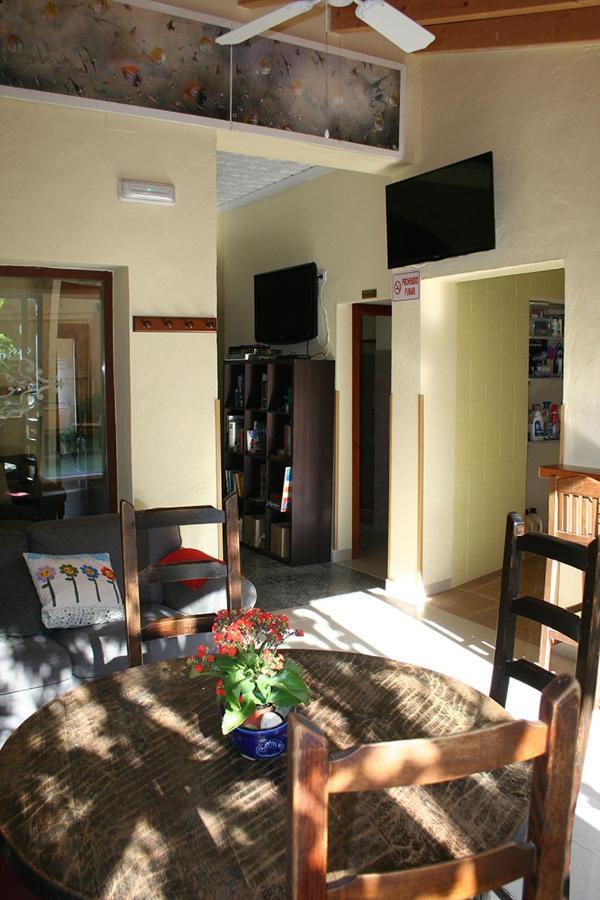 Casa Antiquary Hostel Benitachell Bagian luar foto